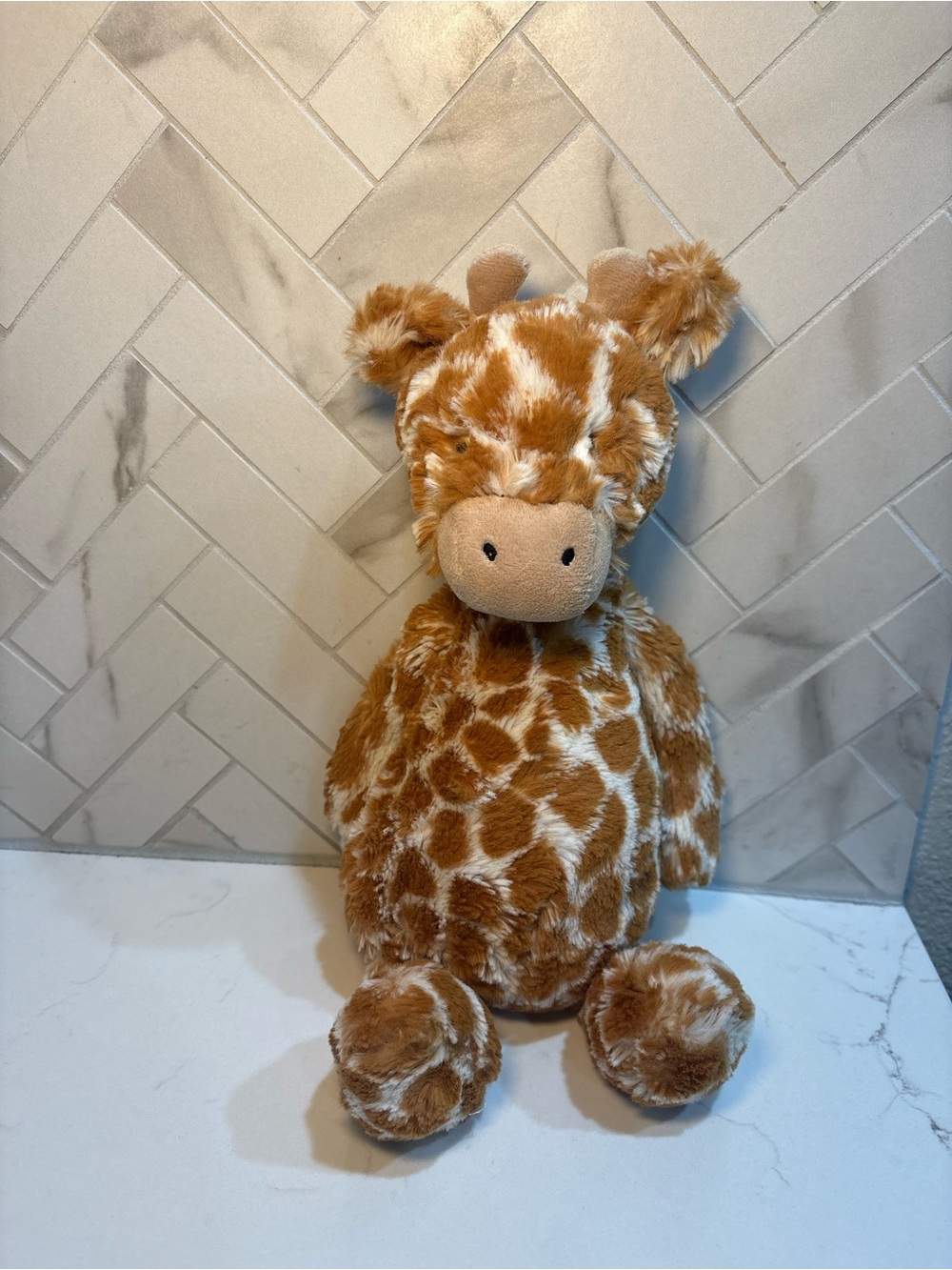 Jellycat Bashful Giraffe Medium 12" - Excellent Condition